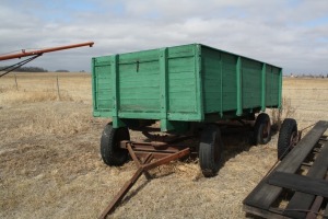 4 wheel trailer w/ wood box